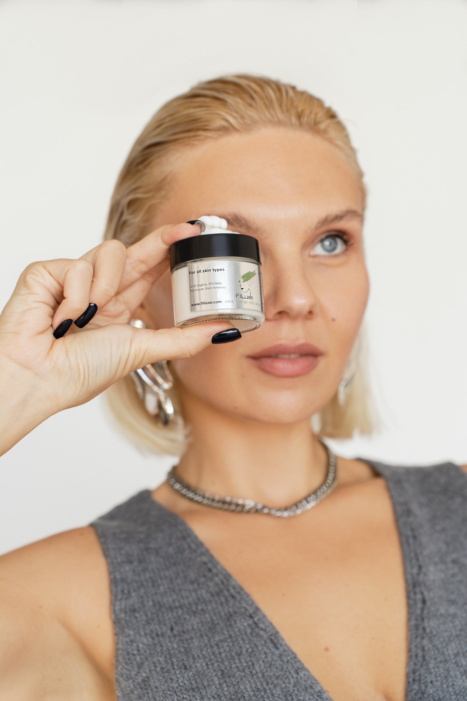 Natural moisturizer for face, neck, and eyes